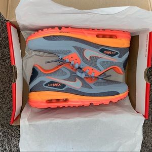 Nike Women’s Nike Air Max Lunar90 C3.0 Casual Grey